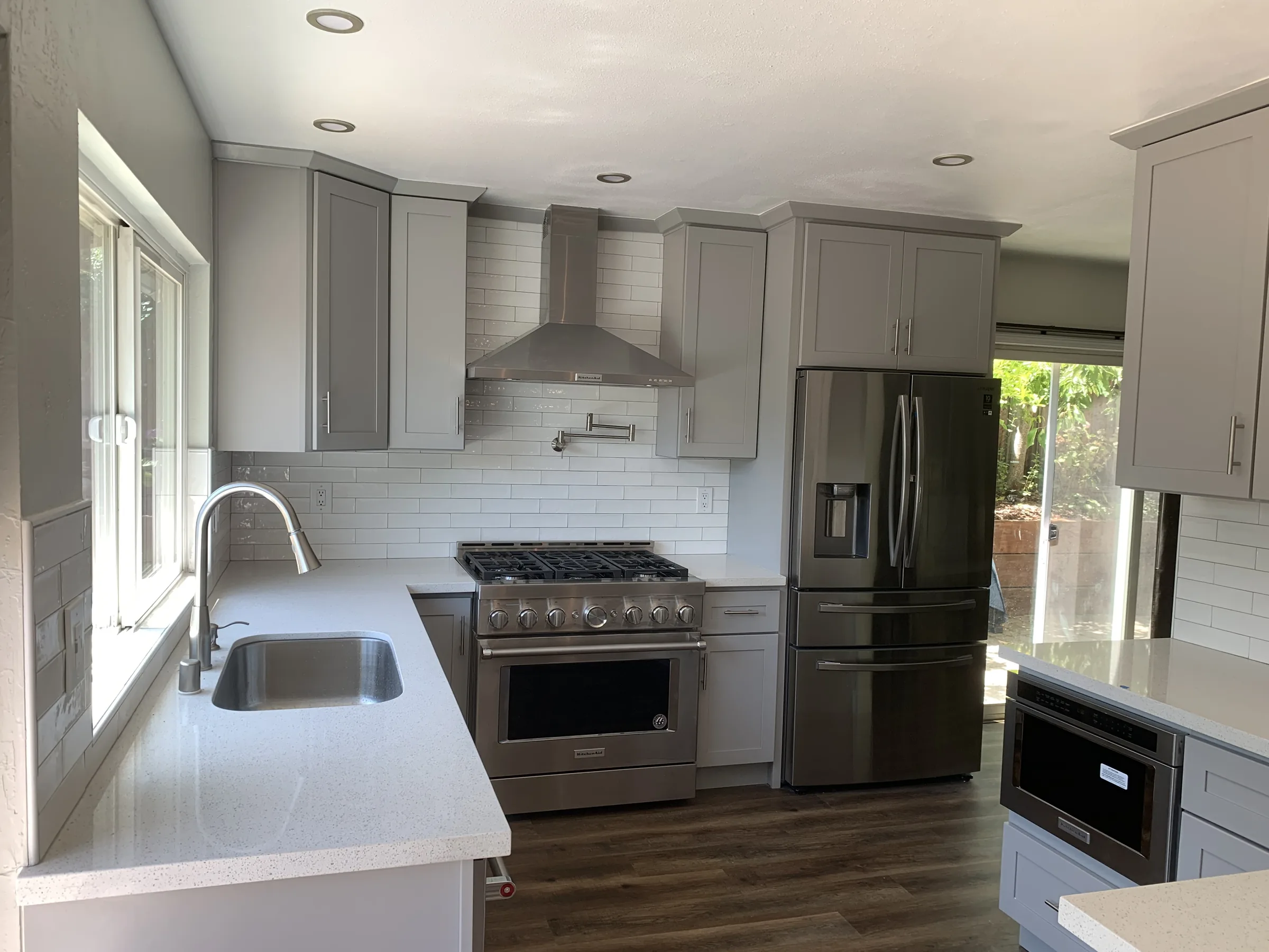 Shaker Kitchen & Flooring